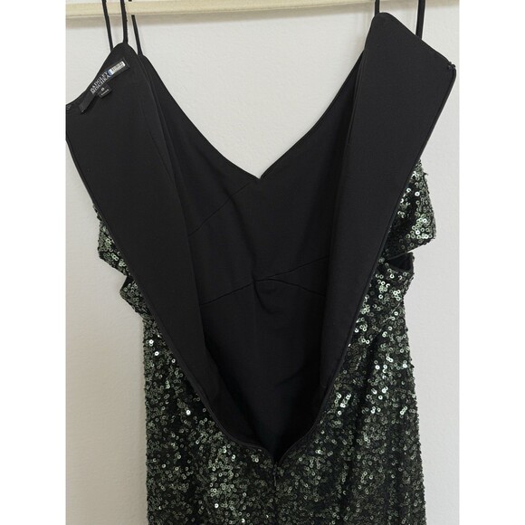 Badgley Mishka Emerald Green Gown With Cut-Outs Full Length W/Sweep Train Sz 8 - Picture 5 of 16